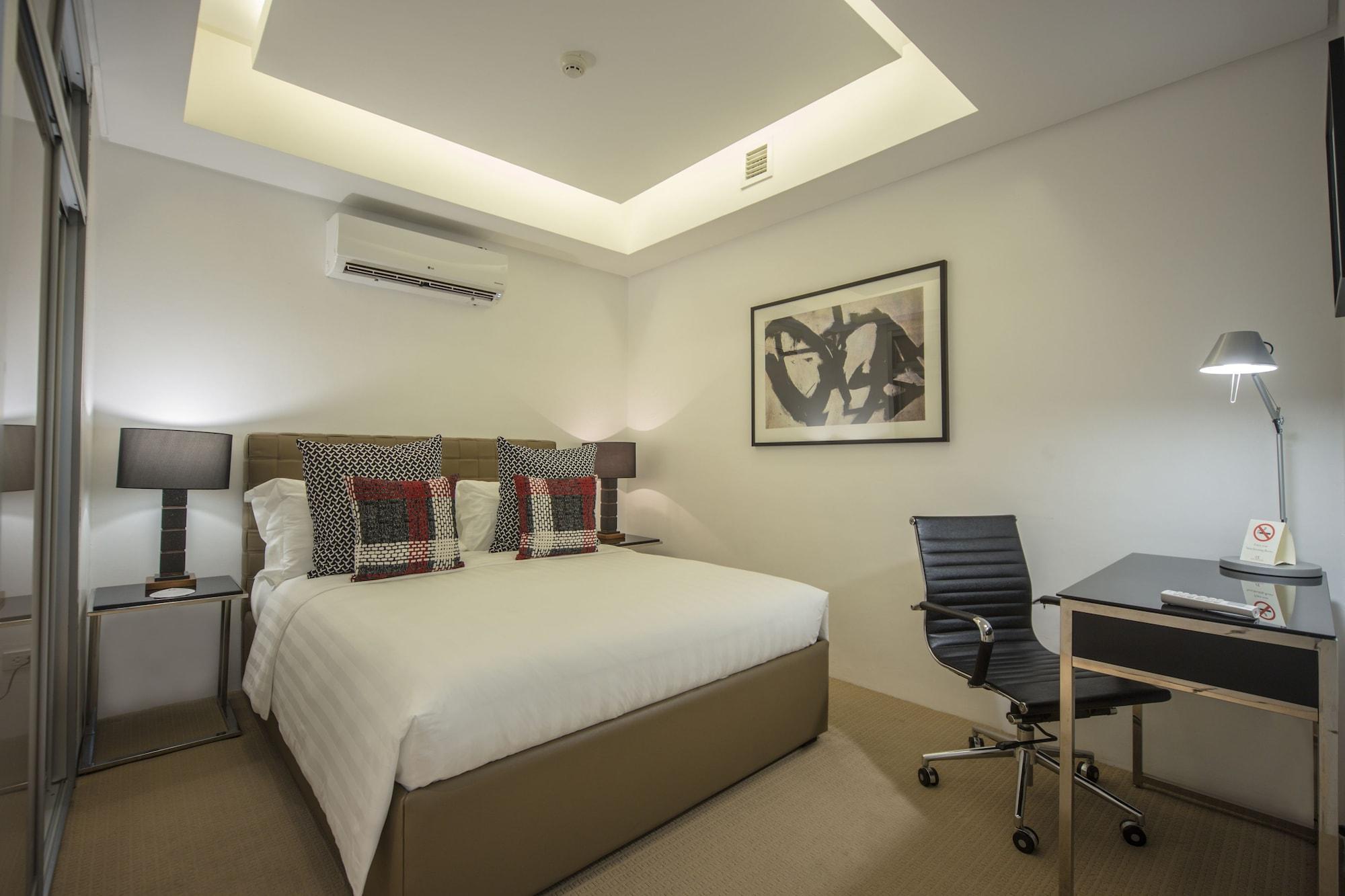 The Alpha Suites Makati City Exterior foto