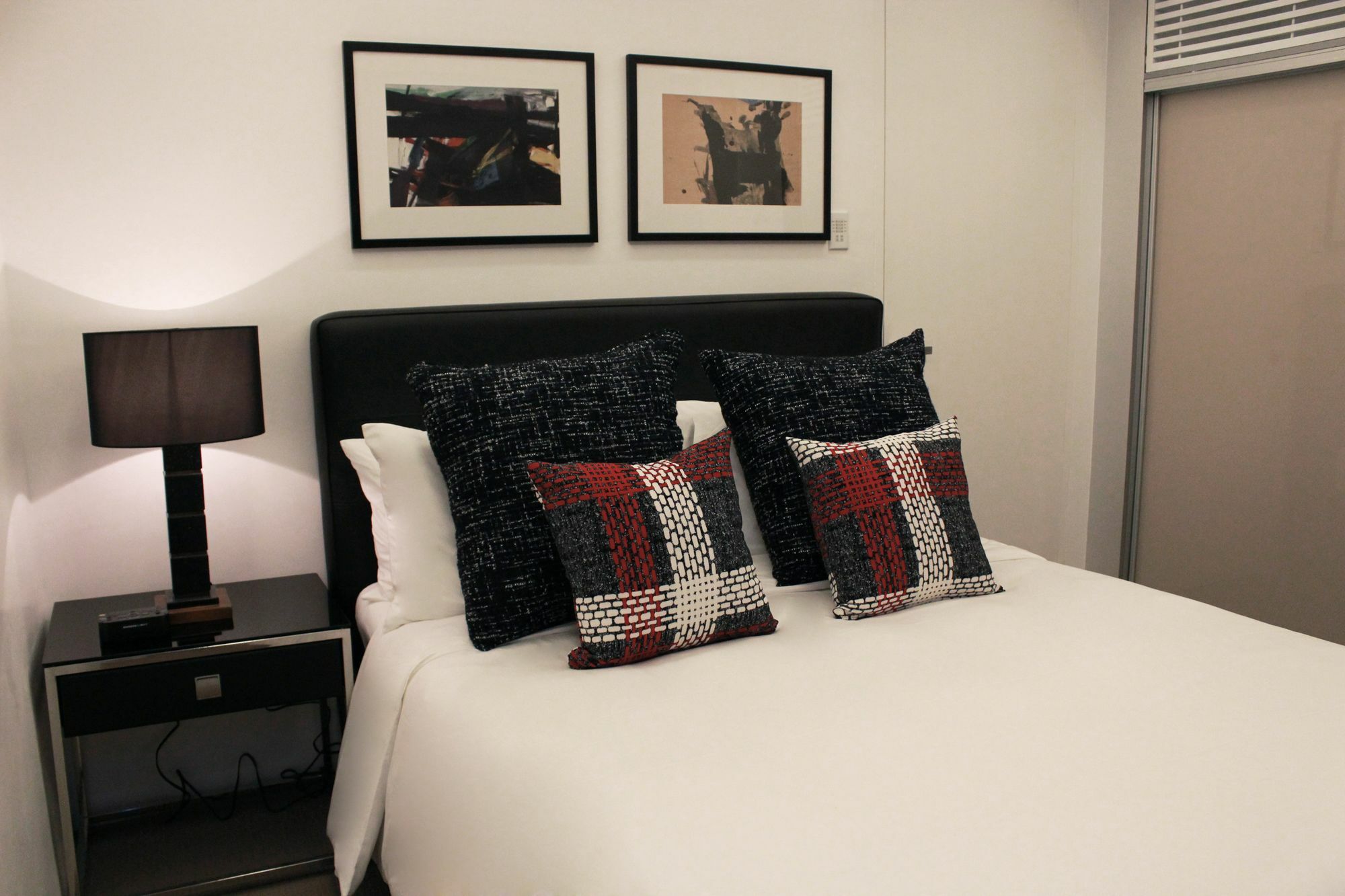 The Alpha Suites Makati City Exterior foto