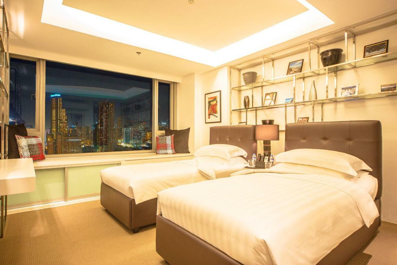 The Alpha Suites Makati City Exterior foto